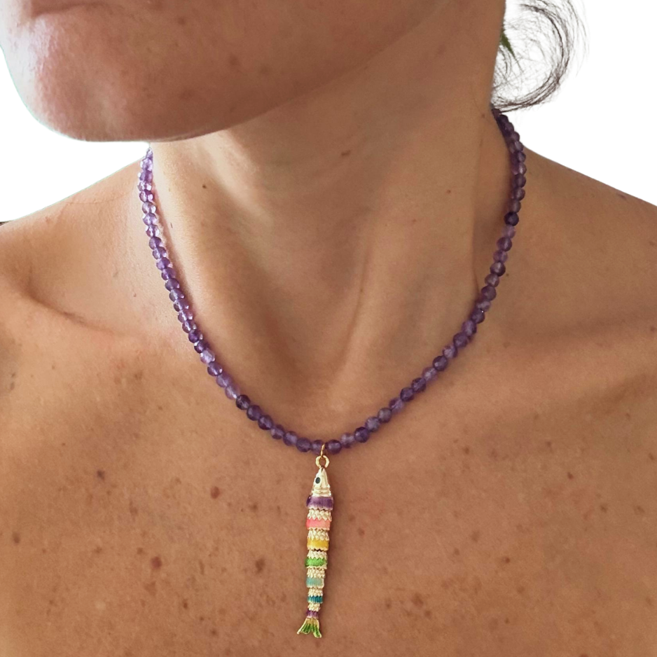 Collar Amatista con Pez