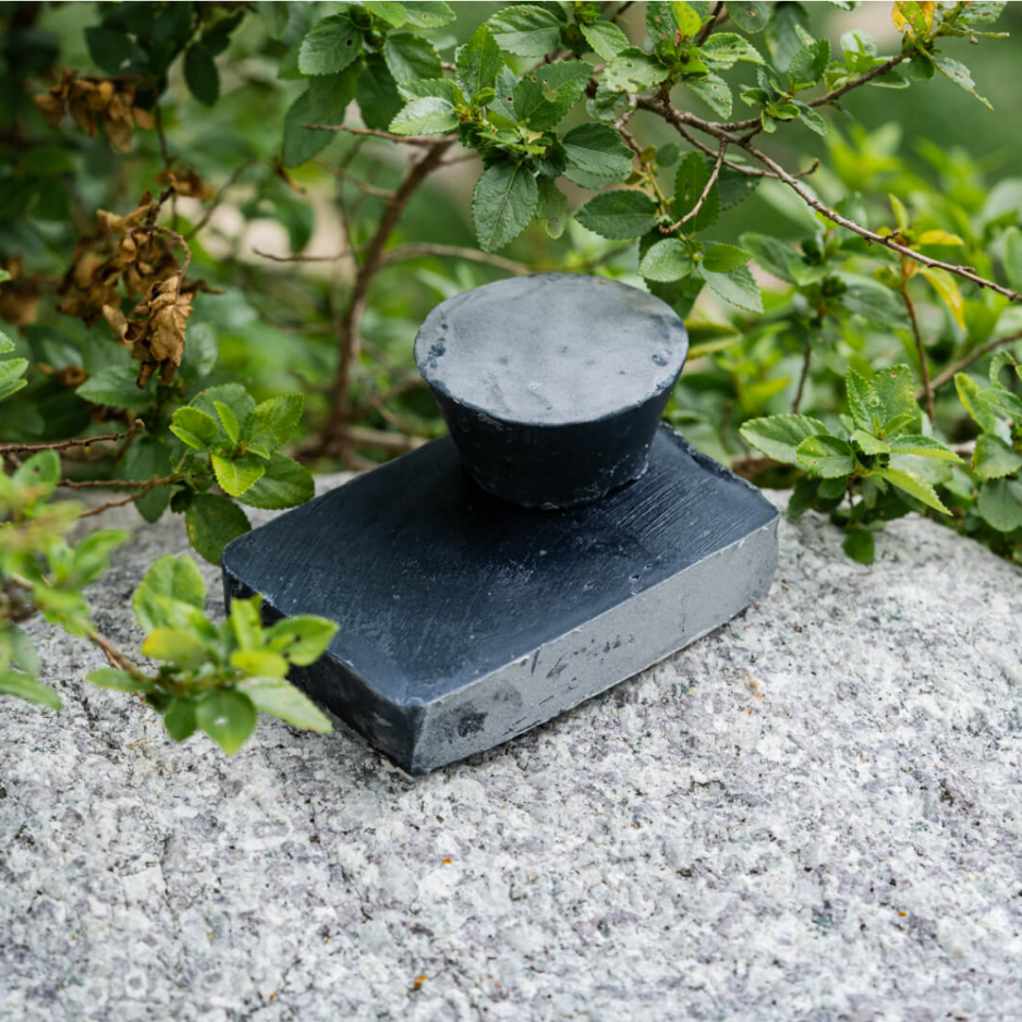 Jabón Artesanal Carbón Activado y Árbol de Té