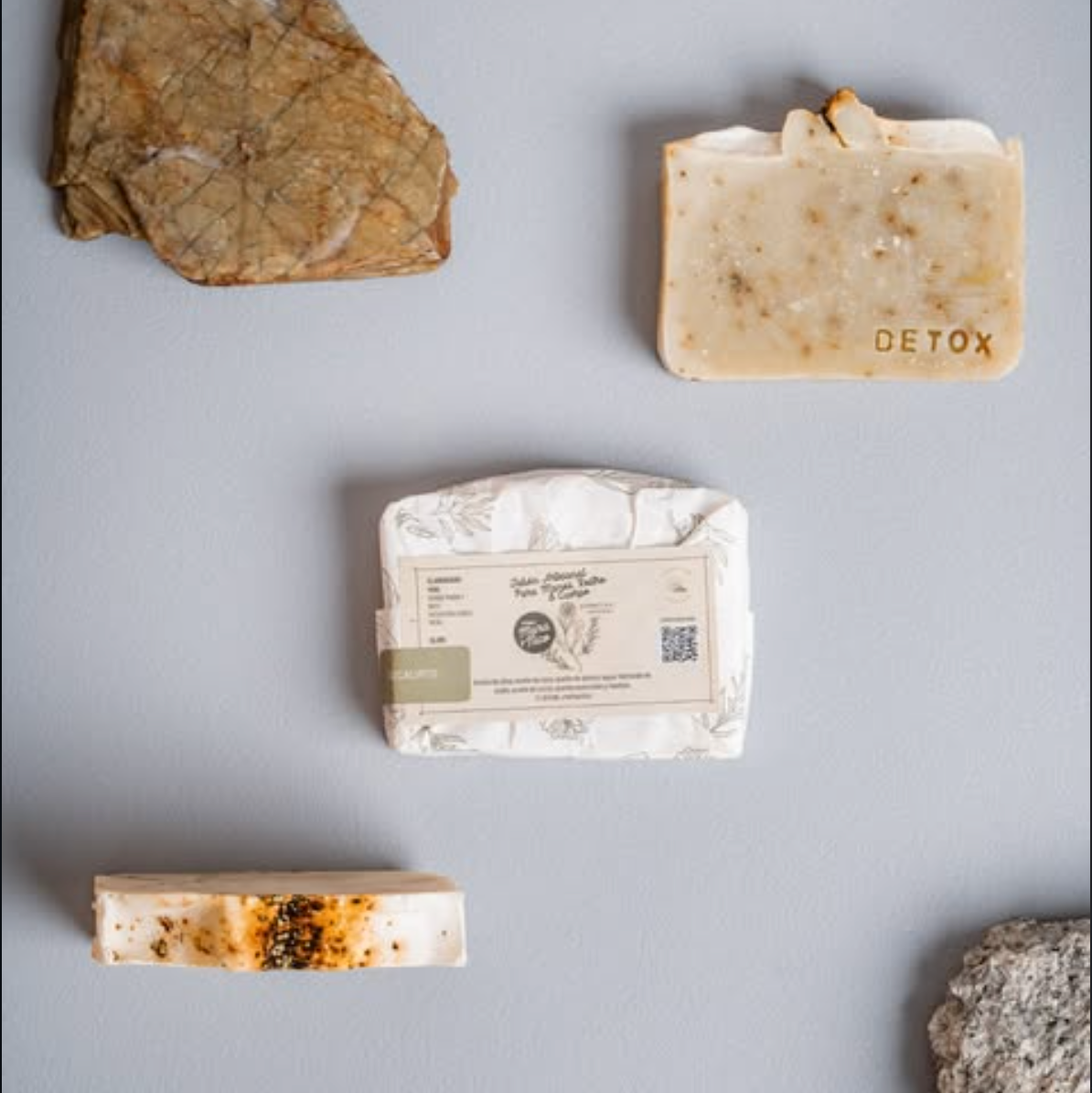 Jabón de Avena - Neutro - Manteca de Cacao - Aceite de Jojoba / Ricino