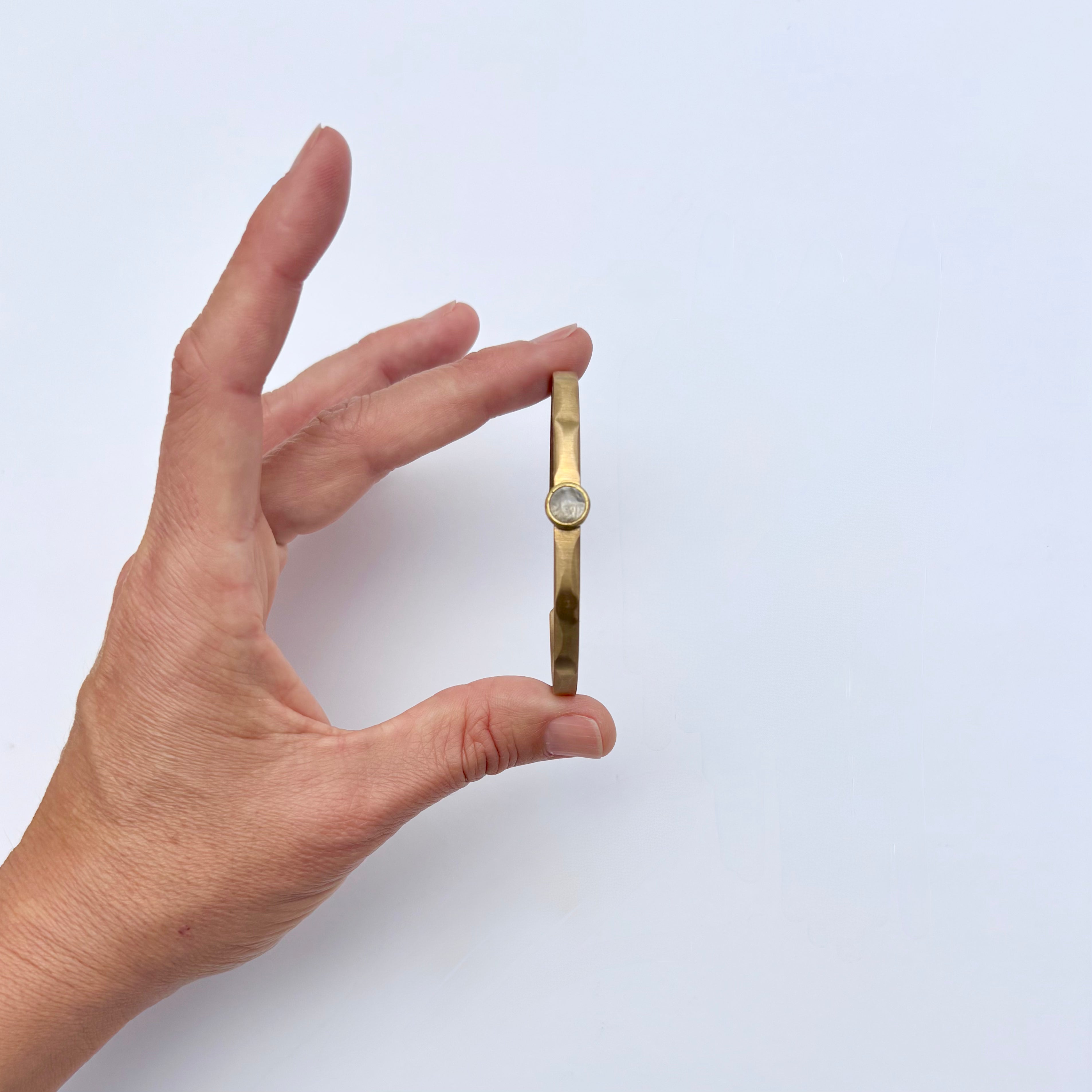 Pulsera de Bronce con PIEDRA LUNA