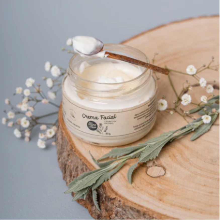 Crema Facial con aceites Esenciales