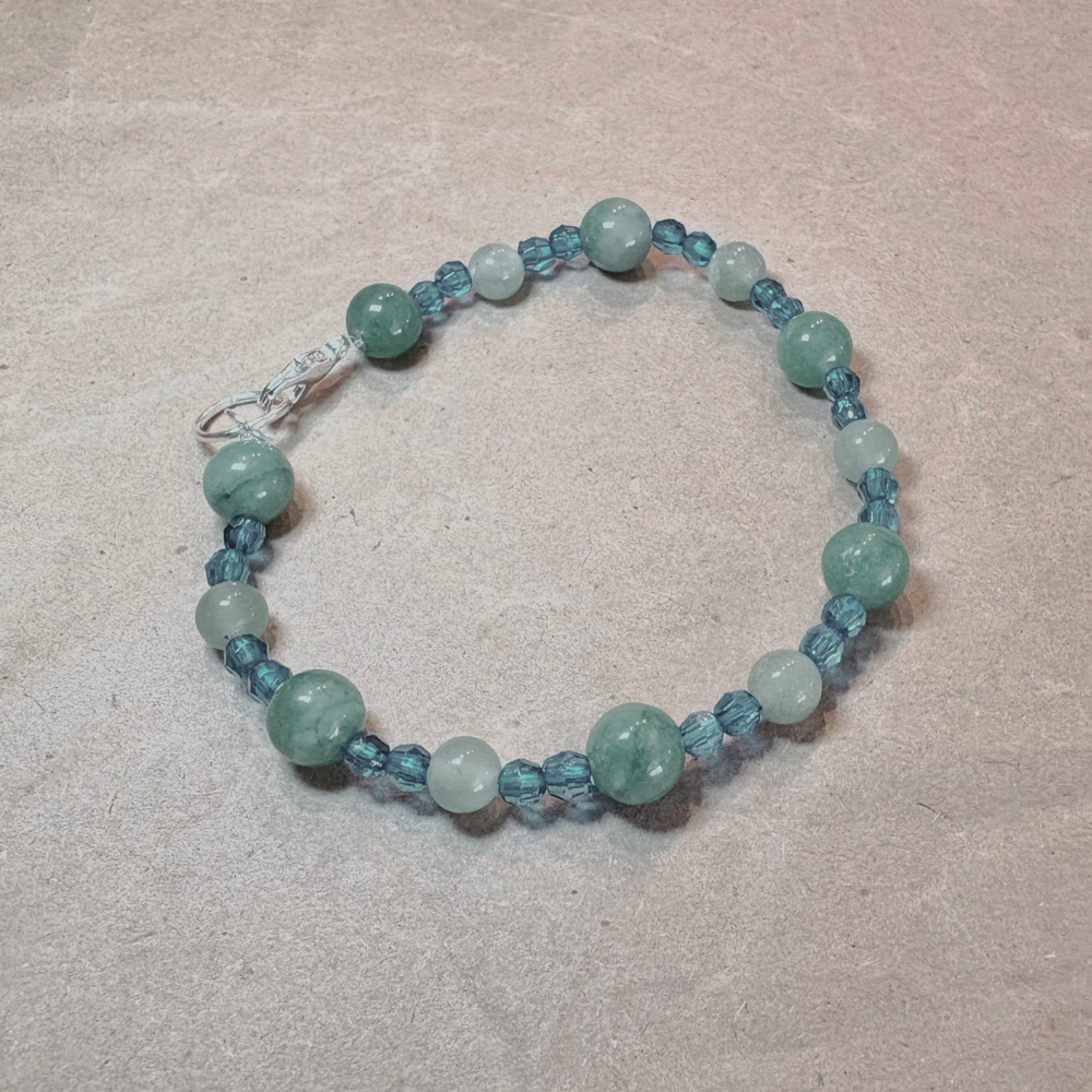 Pulsera Jade y Cristales – Energía, Armonía y Protección (Pieza Única)